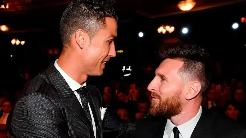 De Cristiano Ronaldo a Colapinto: los mensajes de apoyo a Messi por la muerte de su padre