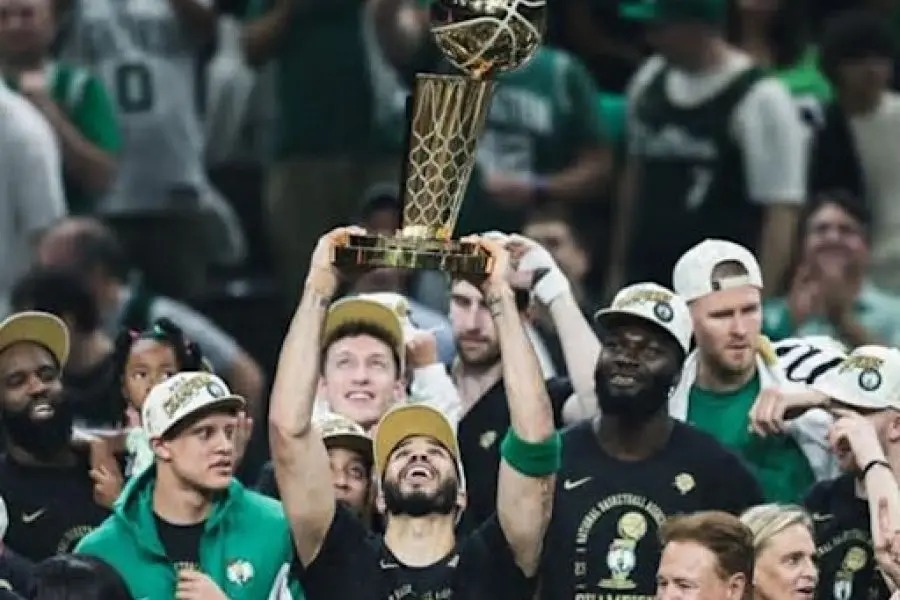 Los Boston Celtics están a la venta tras ganar título de la NBA