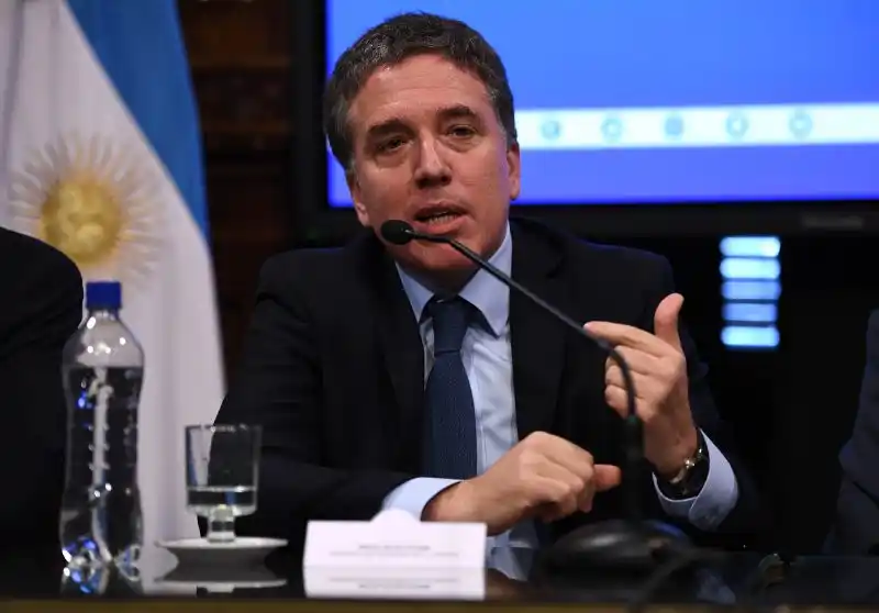 El Gobierno lanzó un ajuste por $65.500 millones y toca subproductos de la soja