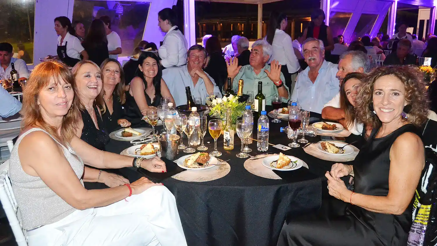 Gran cena solidaria a beneficio de la Escuela “Lucecitas”