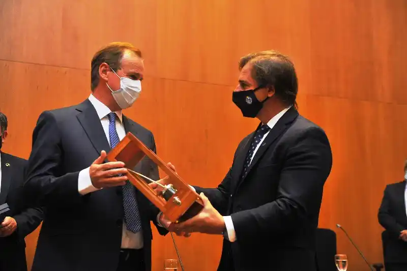 Bordet compartirá una jornada con Lacalle Pou