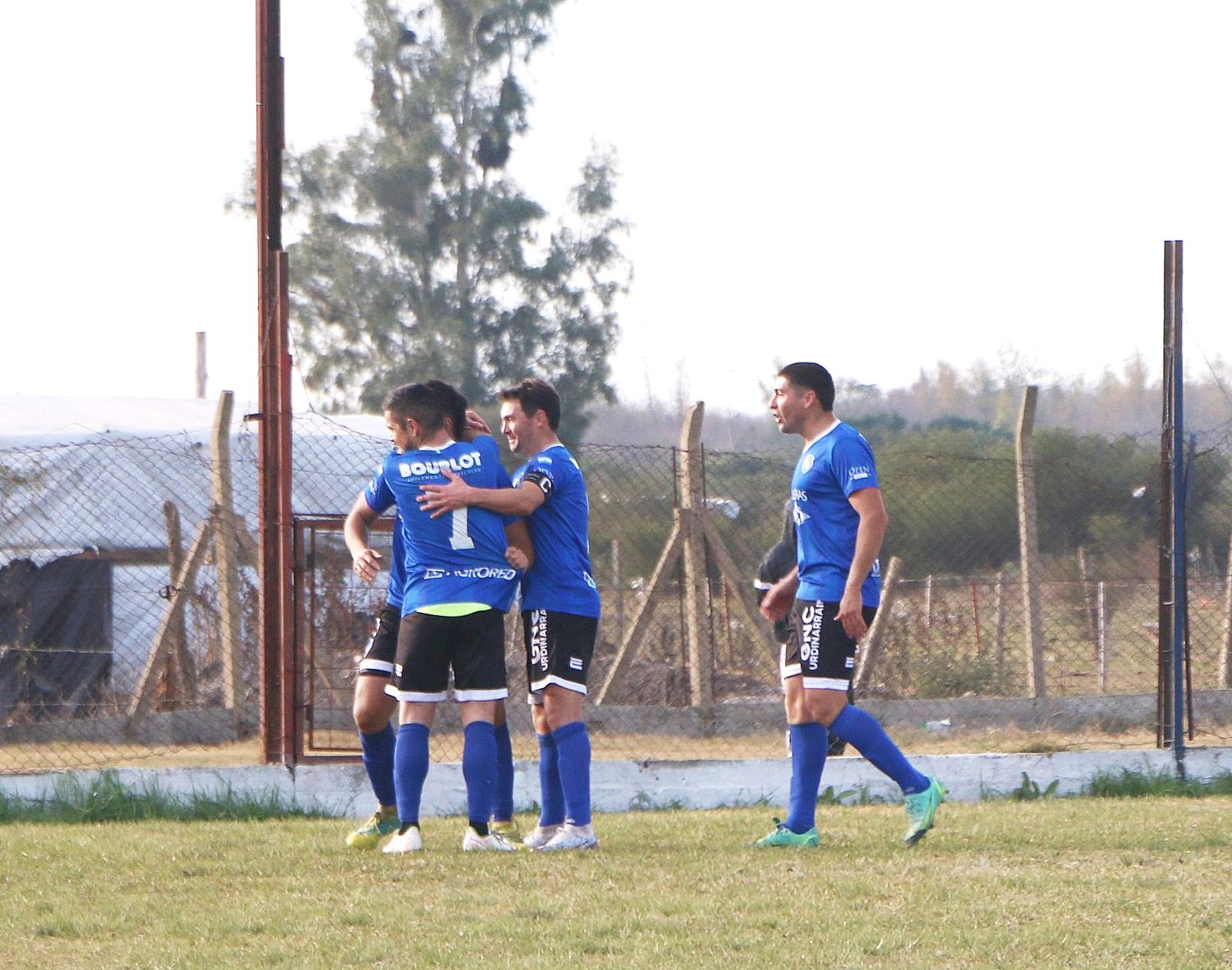 Deportivo visita a Central Entrerriano en el Parque en el choque saliente del inicio de la segunda rueda