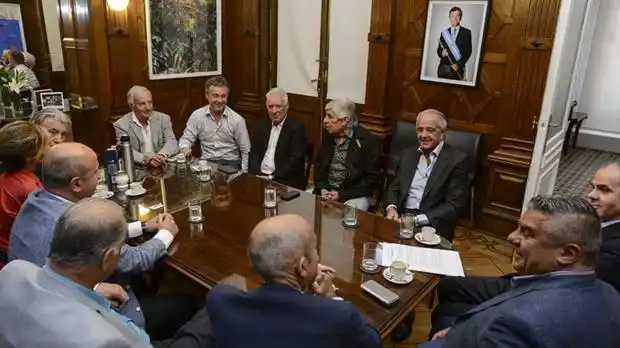 Acuerdo entre el Gobierno y la AFA: las cifras del adiós al FPT 