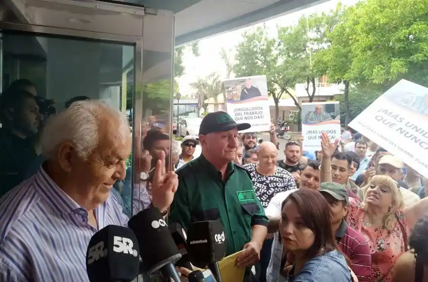 Herme Juárez violó la intervención e ingresó a la cooperativa sin permiso