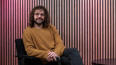 Peter Lanzani habló del hate que recibe por su apariencia: "Duele que me traten de ‘sucio’ o de ‘linyera’”