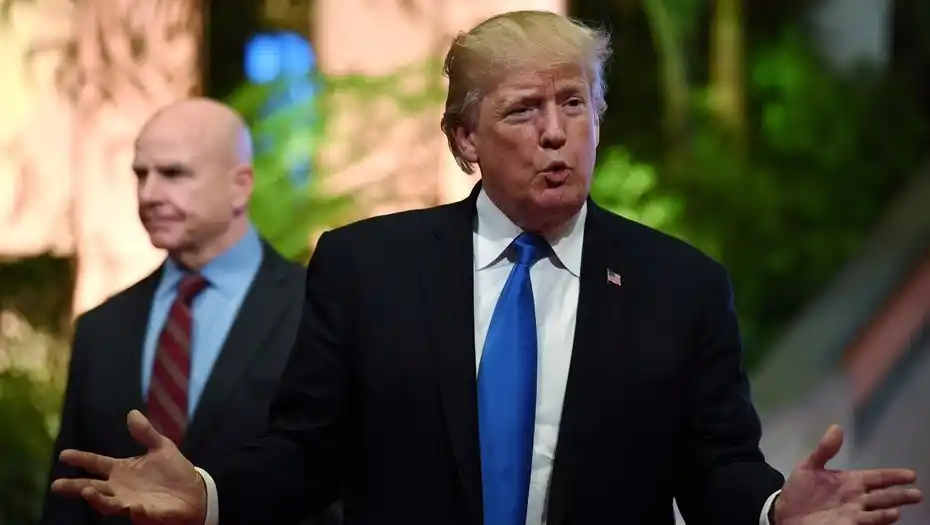 El Senado de EEUU quiere sacarle a Trump el derecho de tirar bombas atómicas