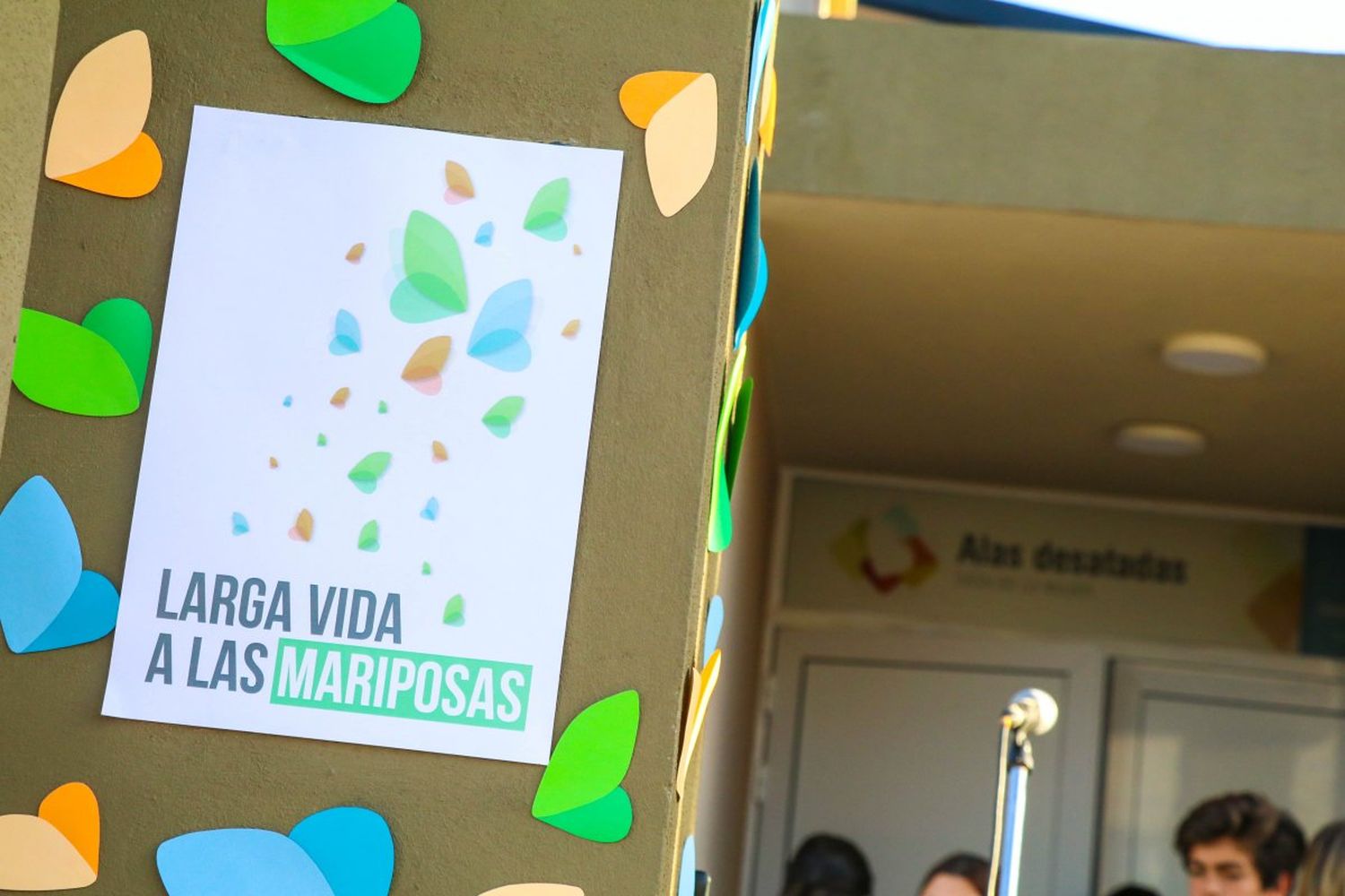 Se presentaron 60 candidatas para el puesto de operadoras en "Alas Desatadas"
