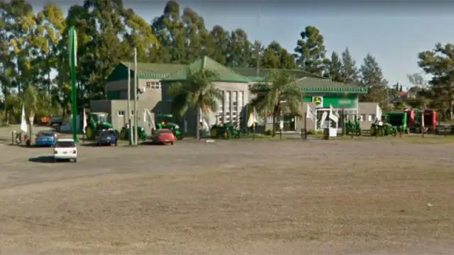 Despidieron a 11 empleados de la planta de John Deere en La Paz