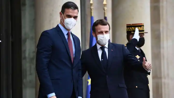 EN CUARENTENA Pedro Sánchez tras contacto con Macron que está positivo de COVID-19