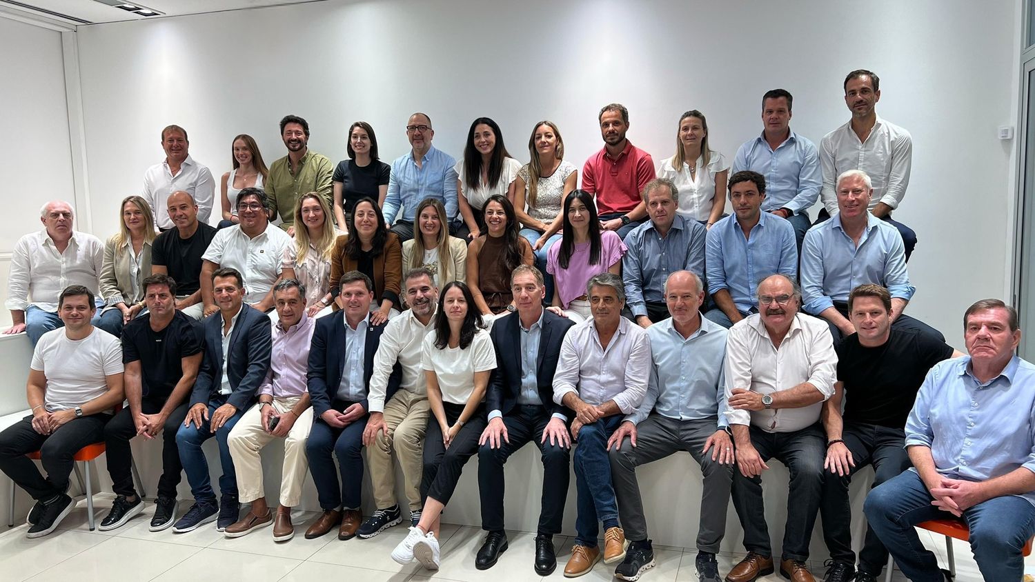 ¿Todos unidos? Foto de la reunión del PRO bonaerense