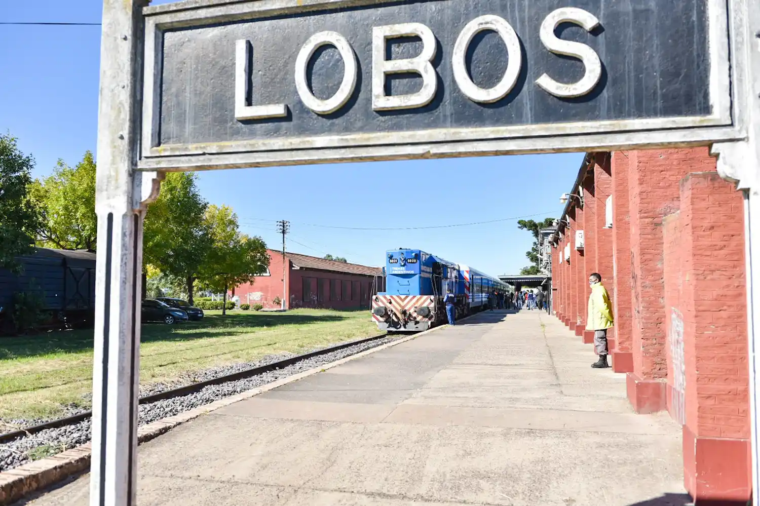 Vuelve el servicio completo al ramal Merlo-Lobos