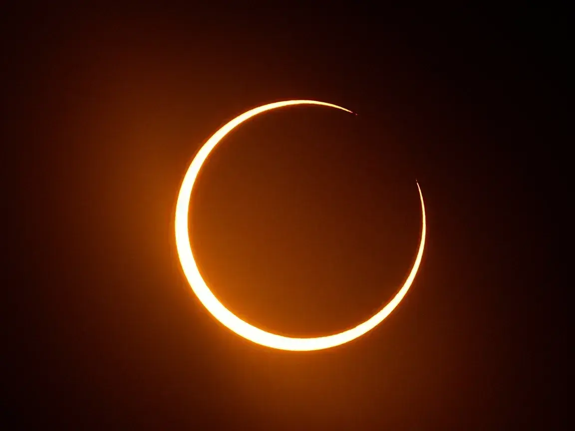 LO QUE DEBES SABER del ECLIPSE TOTAL de SOL que tendrá a ESPAÑA como referente mundial
