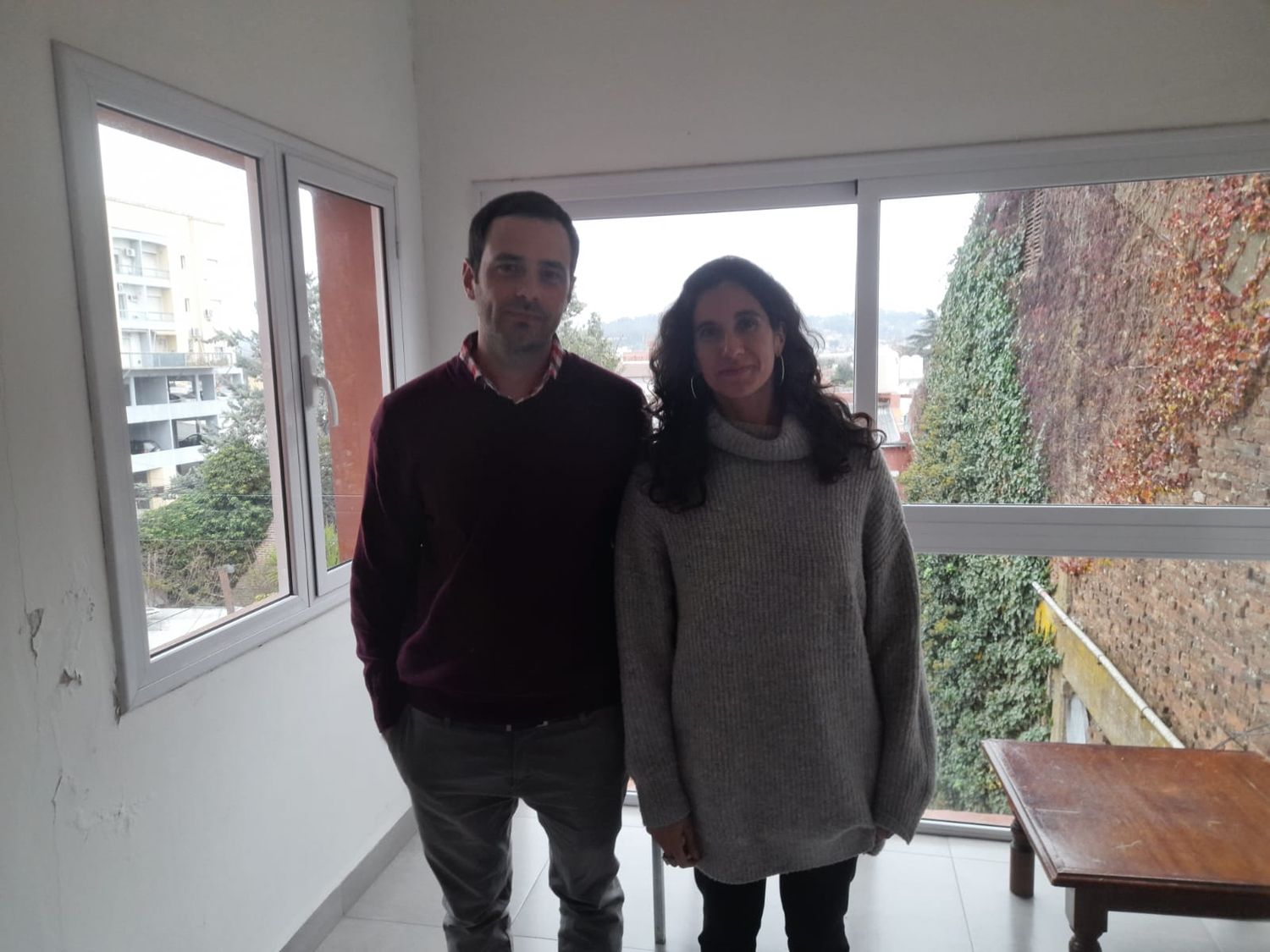 Agustina Girado y Alejandro Migueltorena, Directores del Programa Integral de Extensión de Unicen “Acceso Justo al Hábitat en la región del centro de la Provincia de Buenos Aires”.