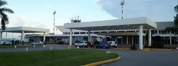 Reformas en el aeropuerto de Rosario: la provincia busca que Sauce Viejo reciba vuelos internacionales durante el cierre