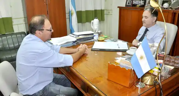 Evalúan adecuar la legislación que regula el transporte agrícola