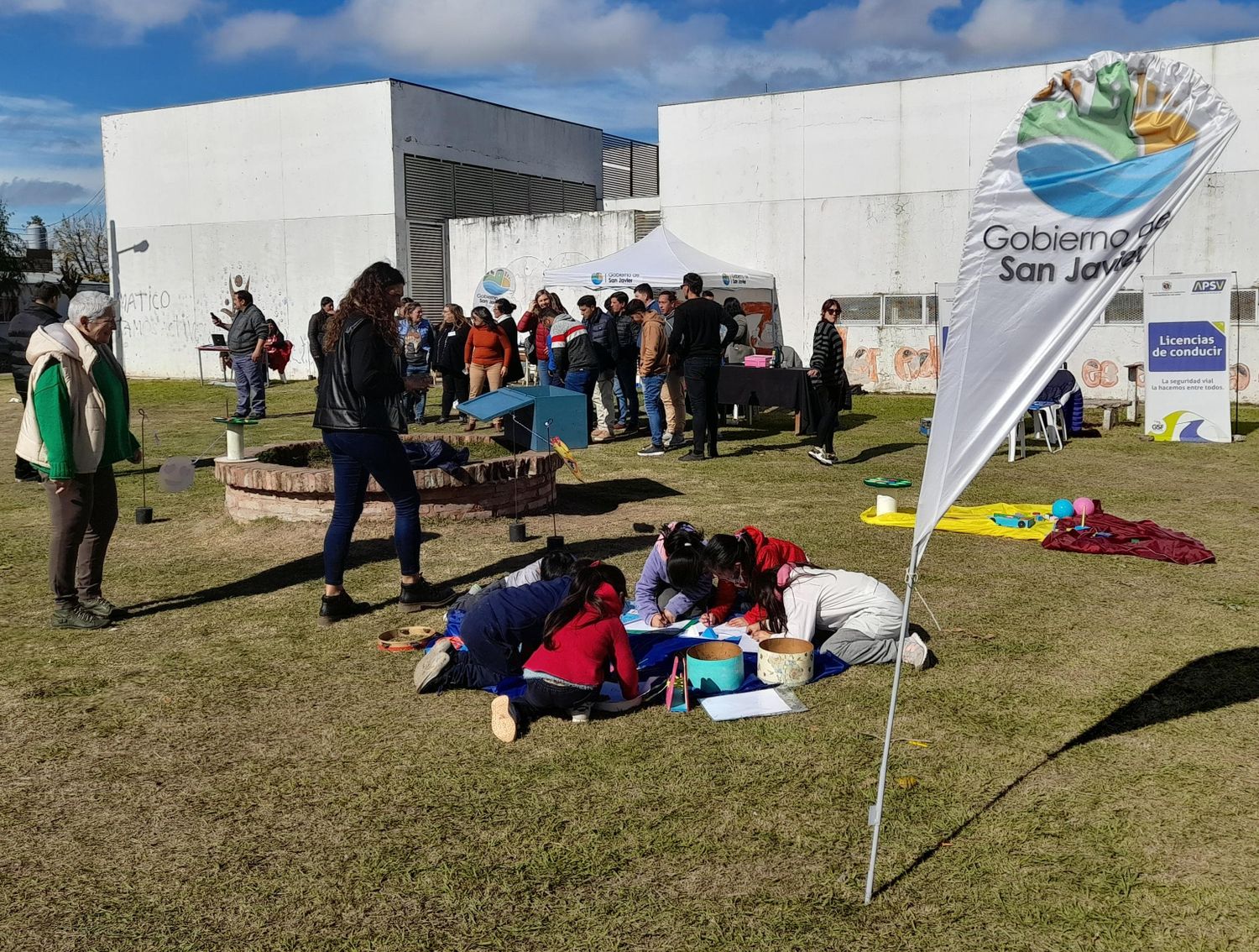 "Municipio en tu Barrio" acerca los servicios municipales a los vecinos de San
Javier