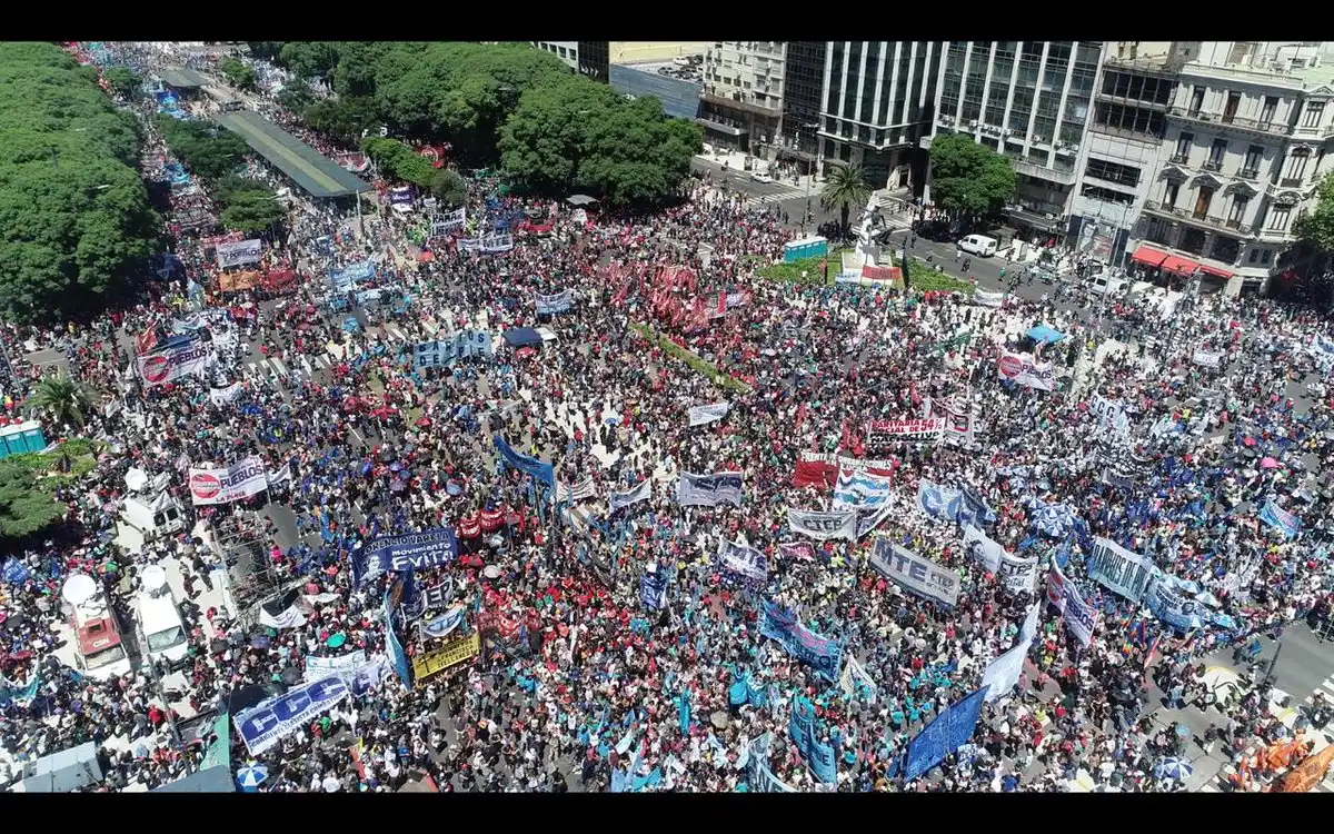 Proponen suspender subsidios y planes sociales a quienes hagan piquetes