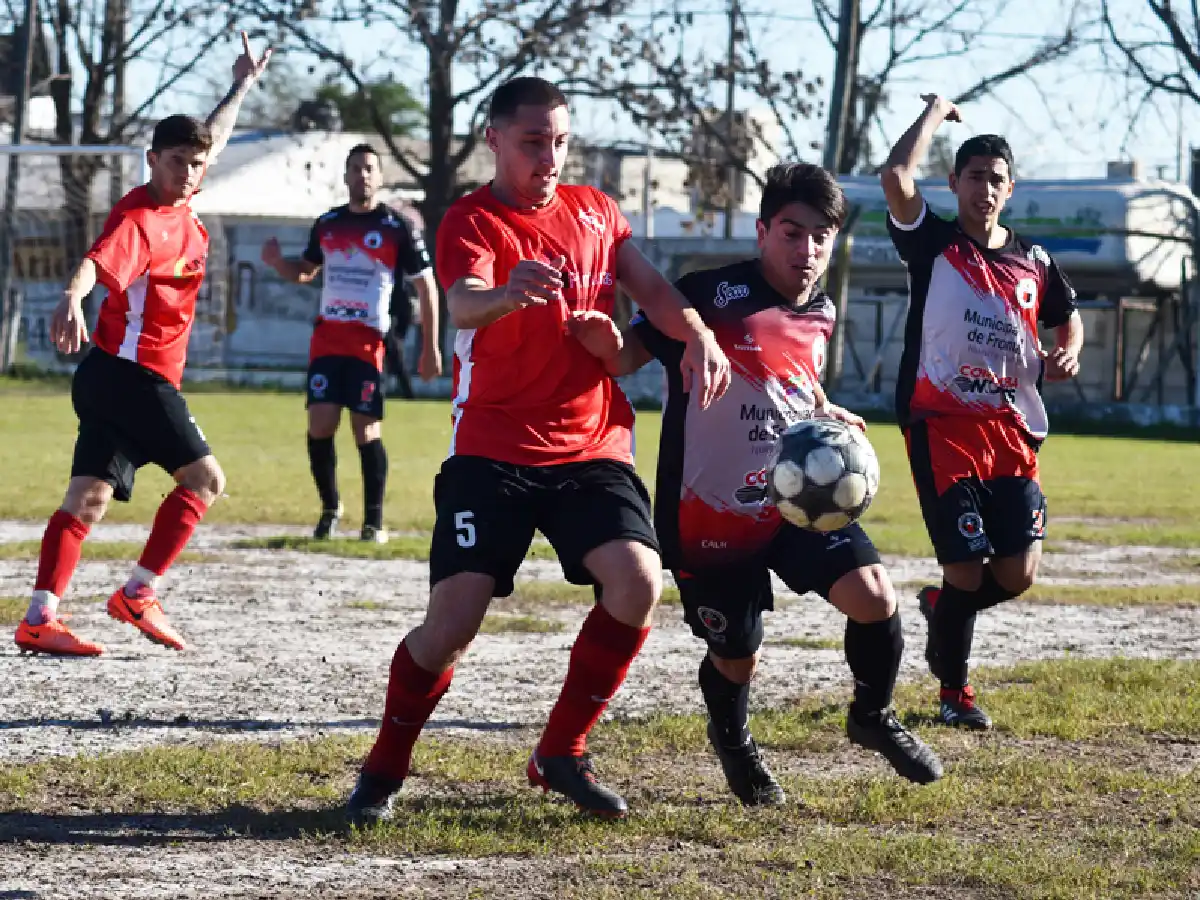 Josefina quiere la cima y La Hidráulica acercarse