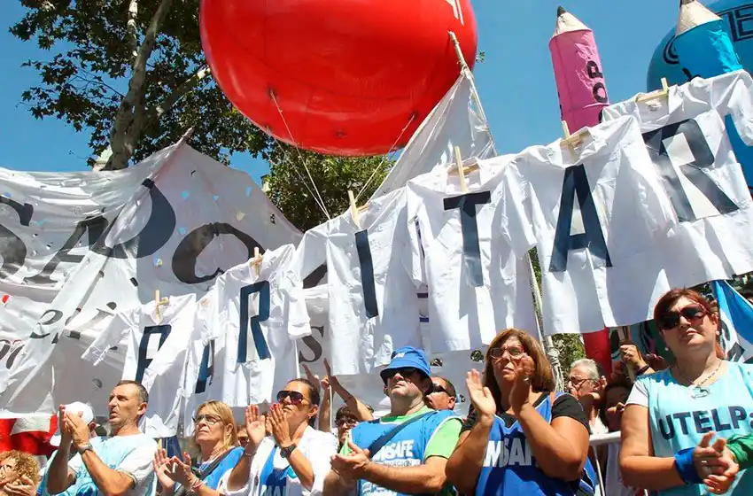 En 2021 los salarios volverían a perder contra la inflación