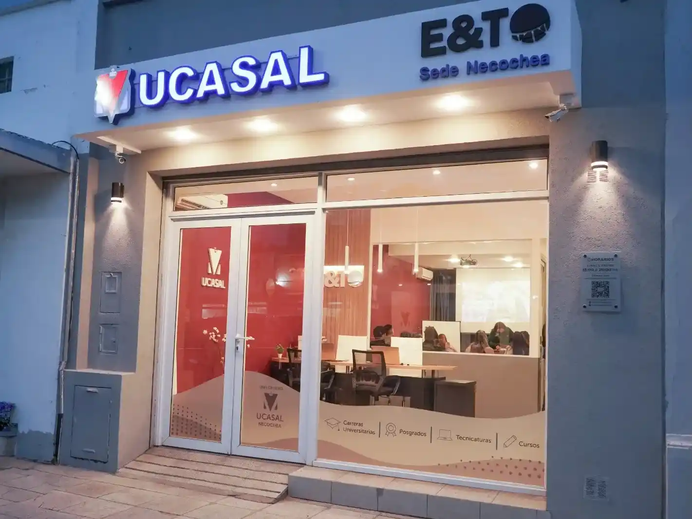 Sede. En el centro de la ciudad inauguró la institución educativa
