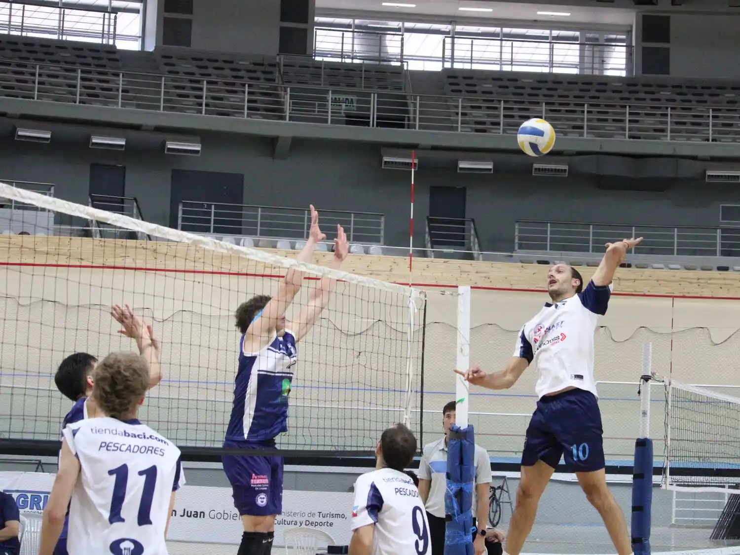 Nico Grané en acción durante la Liga Federal (crédito: FeVA).