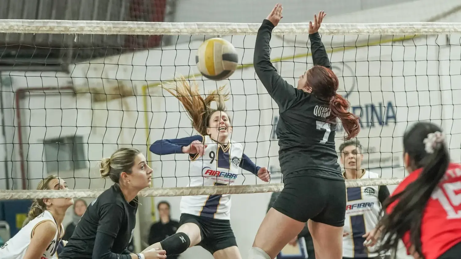 El gimnasio de Centro Basko será anfitrión de las finales de voley