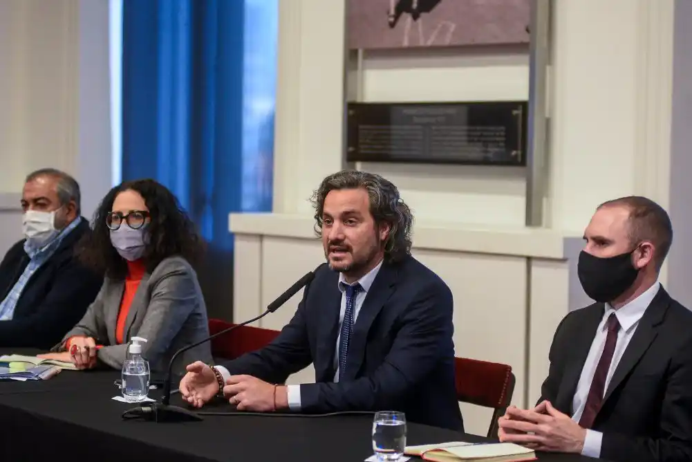 “El primer tiempo lo ganamos, ahora viene la negociación con el FMI”, sostuvo Cafiero