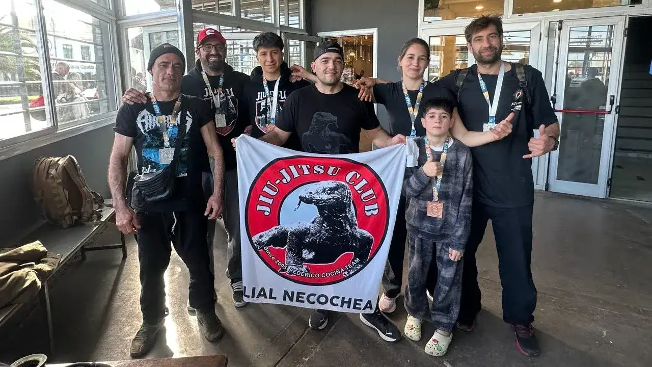 Parte de Jiu Jitsu Club Necochea, con buena presencia por la etapa de Serie Bonaerense