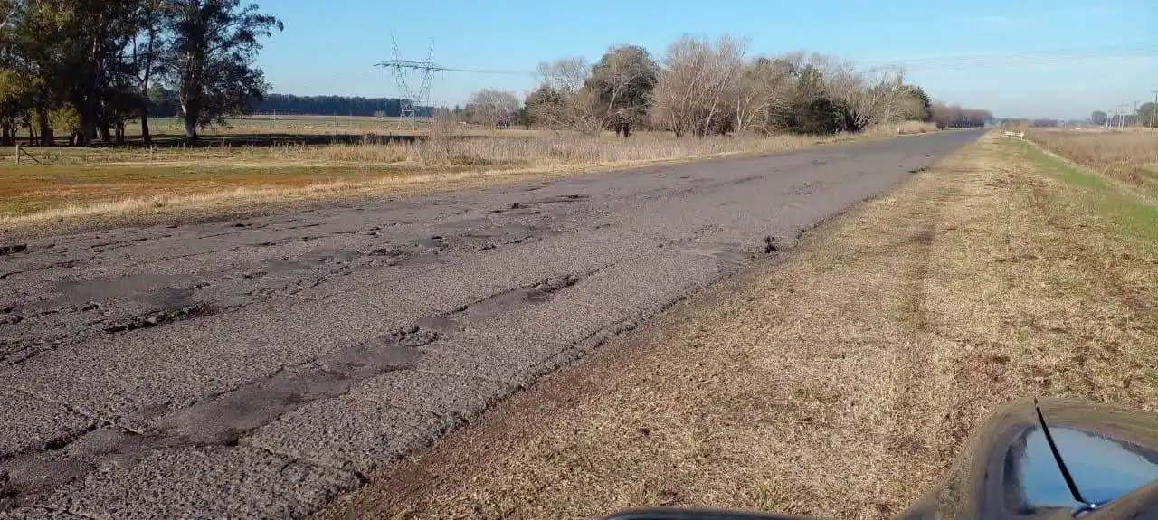 Ruta 191: firmaron el contrato para la repavimentación y aseguraron que en 40 días comienza la obra