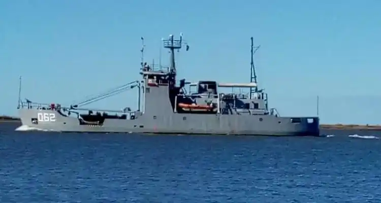 Con colaboración de la Armada Argentina, asistieron a 99 familias de la zona de islas