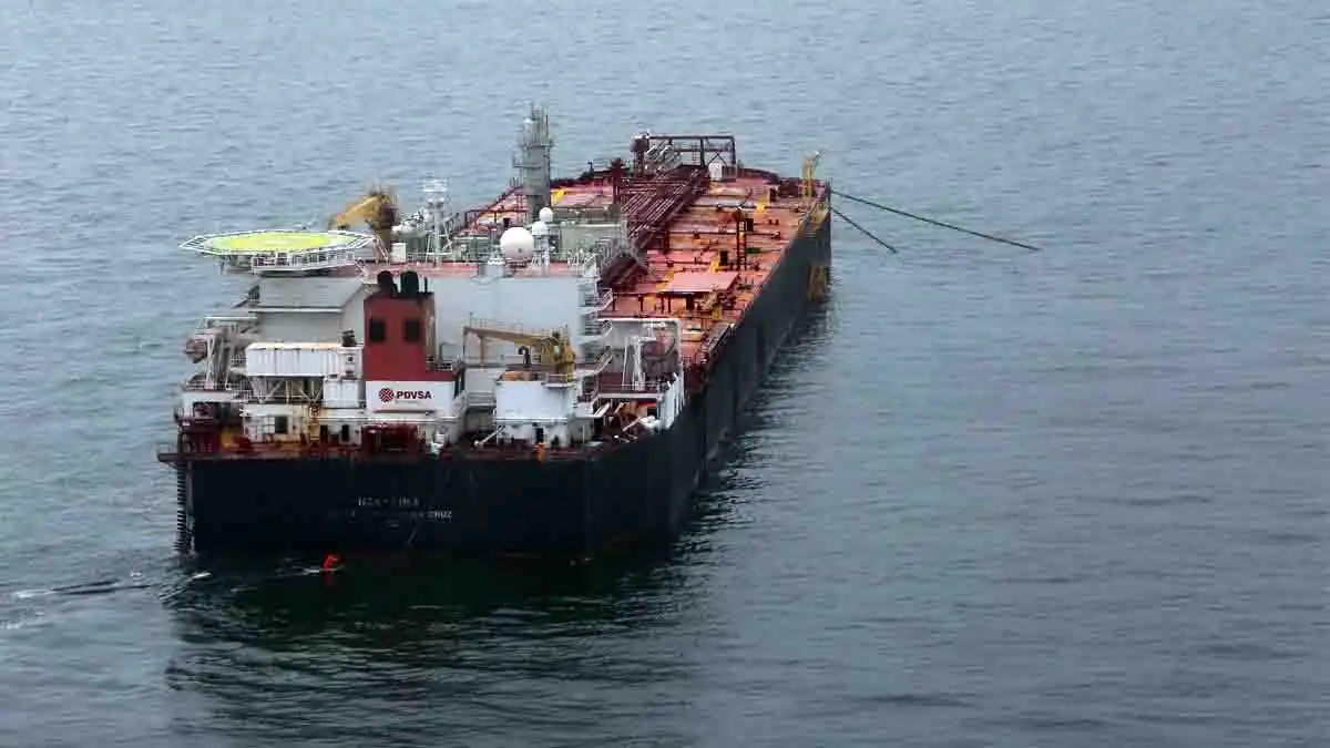 ¡ALERTA! Tanquero podría provocar otro desastre ambiental en costas venezolanas