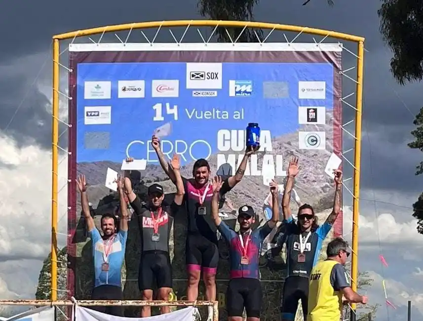 Buen desempeño de ciclistas tresarroyenses en Pigué