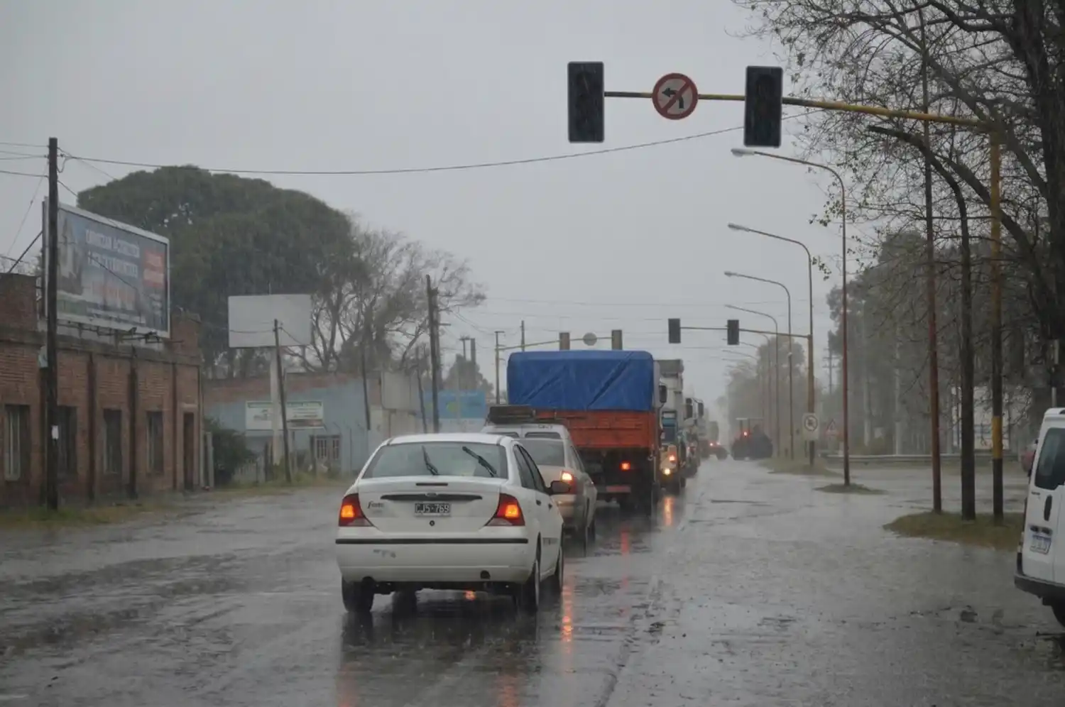 Se recomienda circular con precaución.