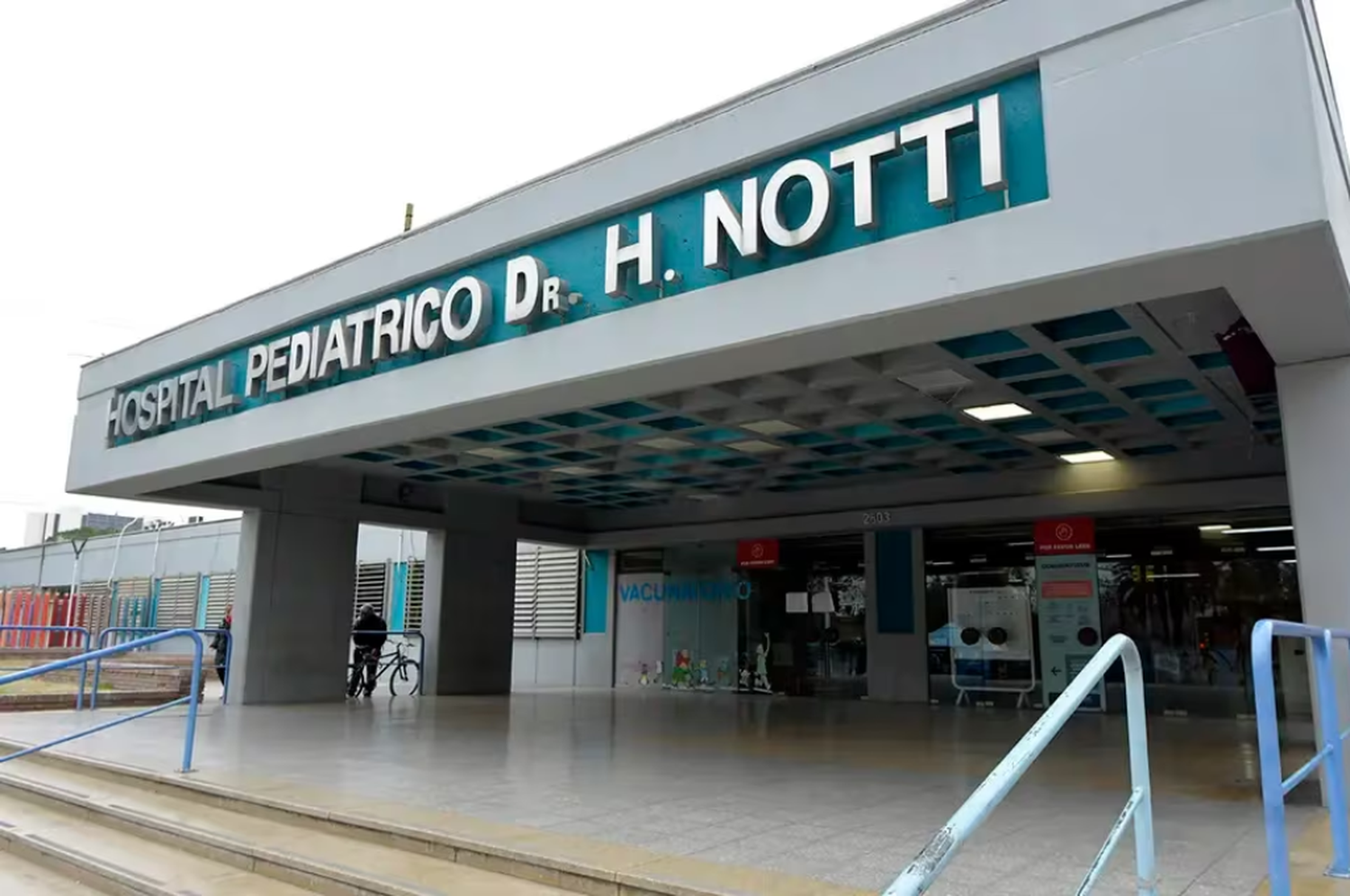 El niño fue rápidamente asistido y llevado al hospital.