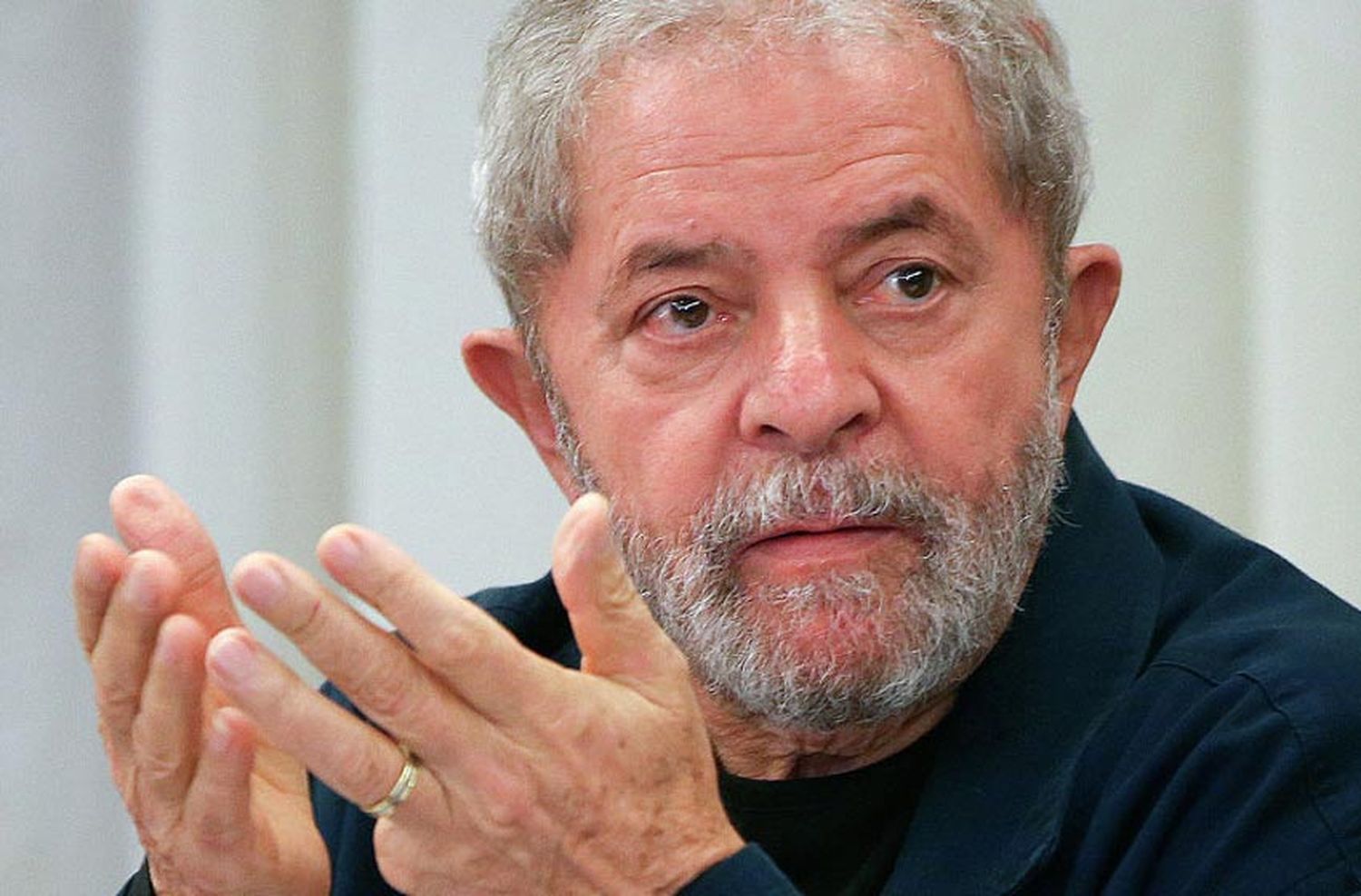 Lula felicitó a Alberto Fernández “por el coraje con el que enfrenta el coronavirus en Argentina”