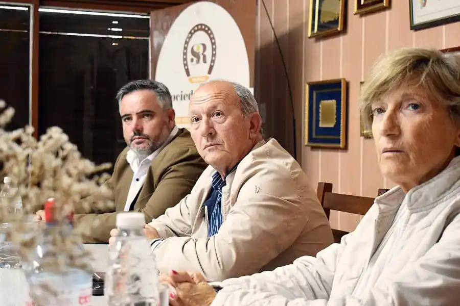 El presidente de Confederaciones Rurales Argentinas se reunió con productores de la región