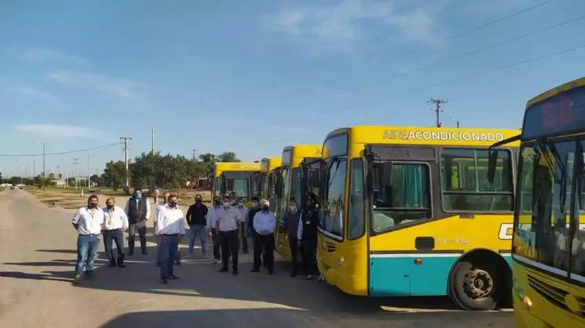 Sin respuestas al pedido de vacunas para choferes, la UTA empezó el paro