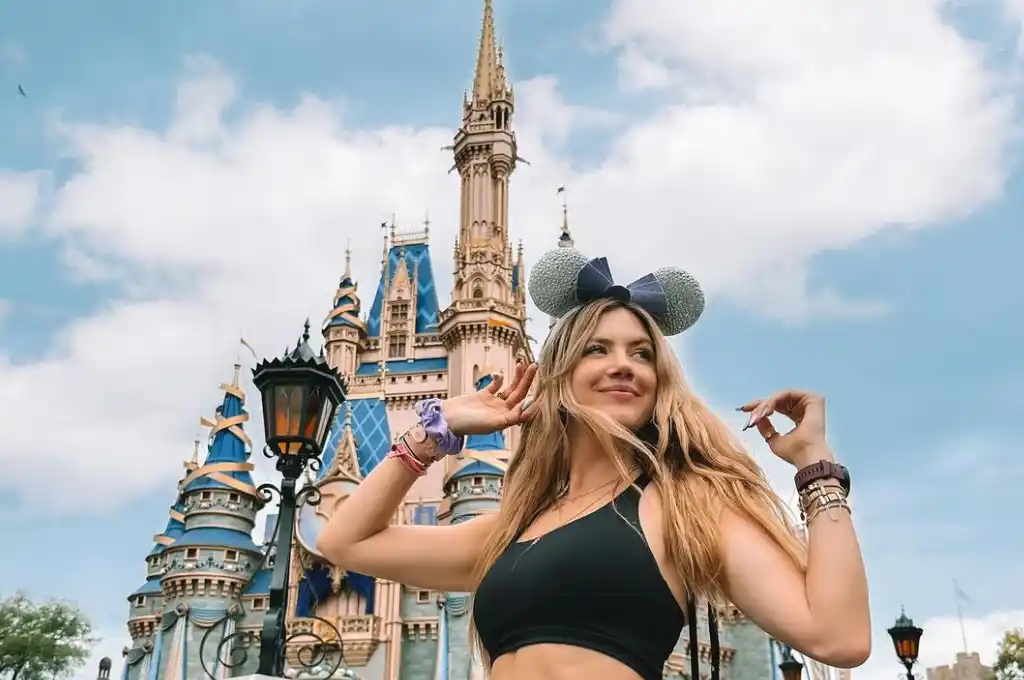 Stephanie Demner en el ojo de la tormenta