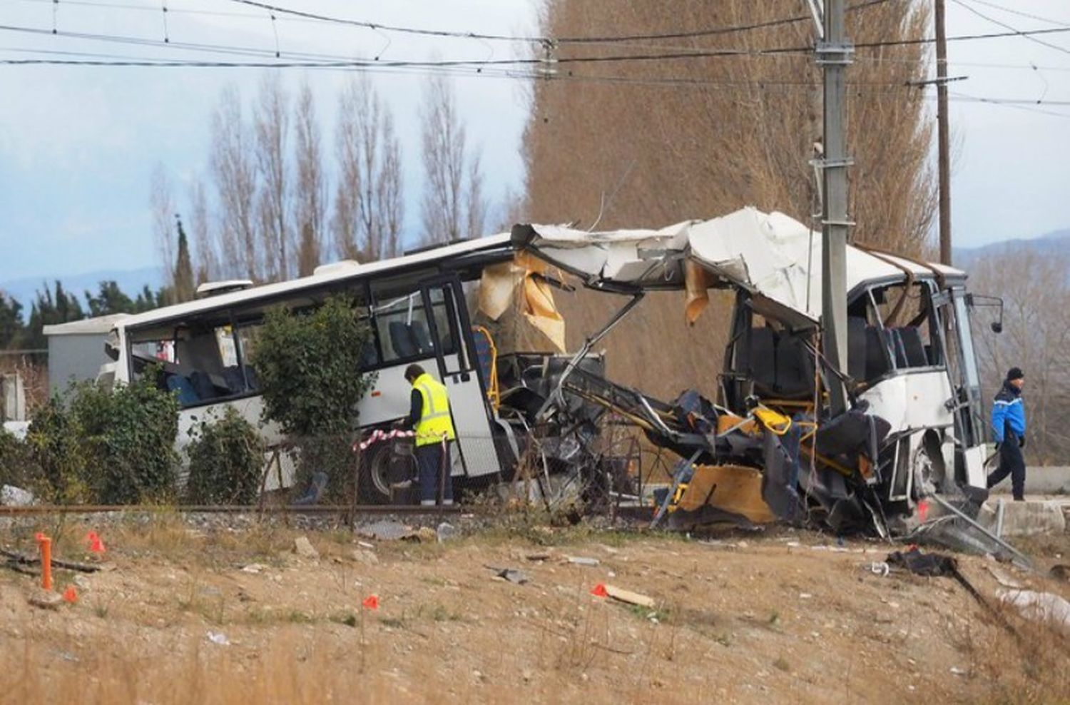 Accidente en Francia deja un saldo de 6 niños muertos