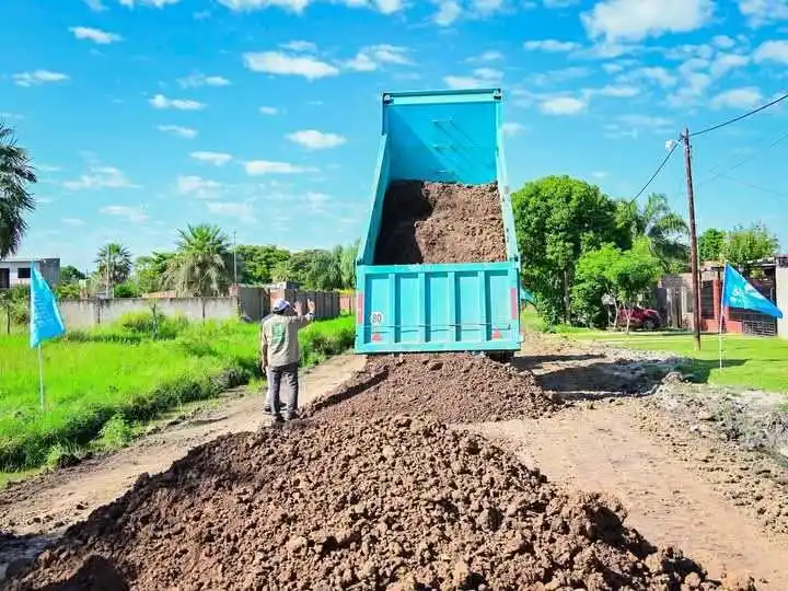 Jofré recorrió zona de trabajos en
el barrio Urbanización Maradona