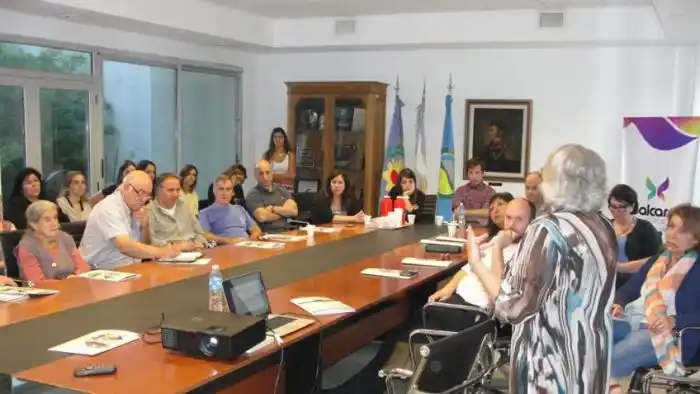 BALCARCE: Se realizó una charla de turismo y accesibilidad