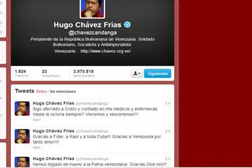 Chávez volvió a Venezuela y continuará allí su recuperación