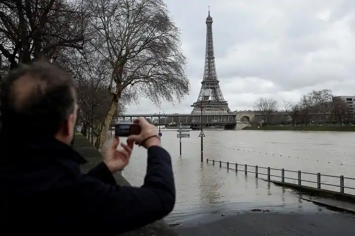 Crecida del Sena: París en alerta por inundación