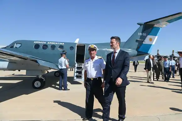 Unos 2.200 efectivos de las Fuerzas Armadas pidieron la baja este año. La Armada es la más afectada