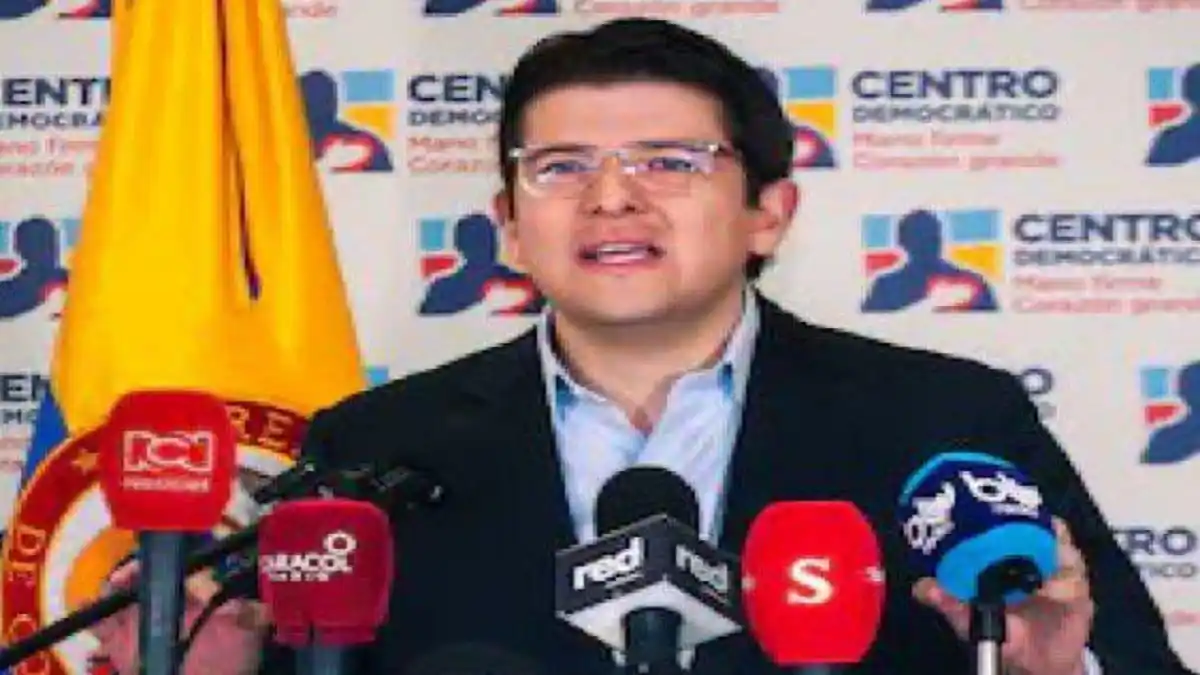 ESTÁ en CUIDADOS INTENSIVOS: Conmoción en Colombia por atentado contra el aspirante a la presidencia Miguel Uribe