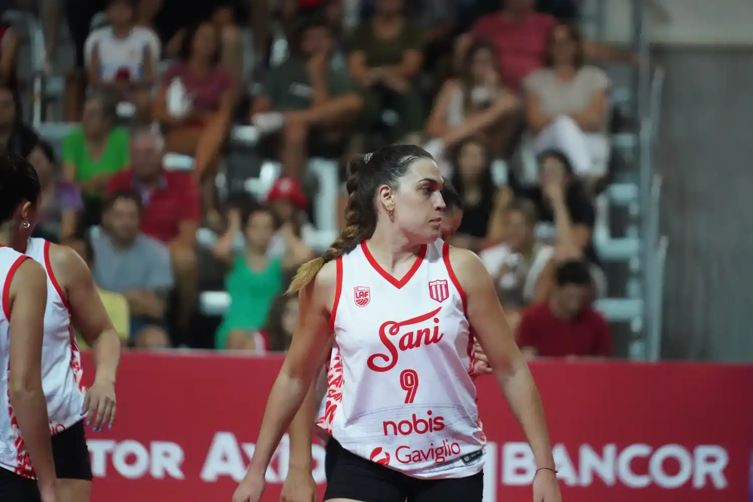 Josefina Jappert, capitana de San Isidro.