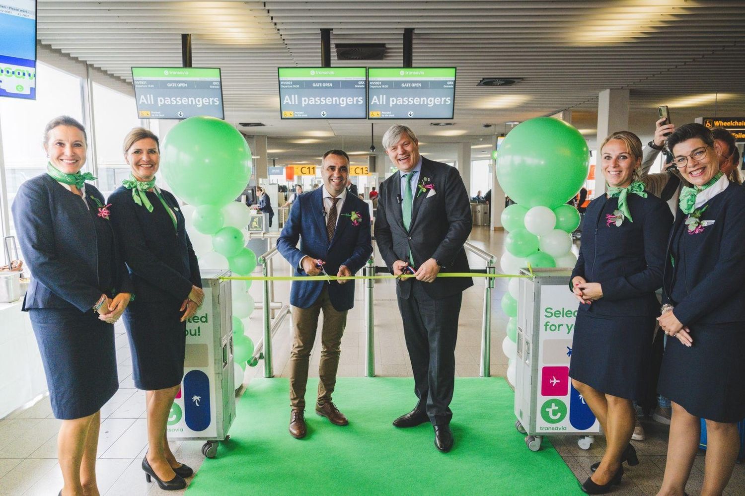 Transavia inauguró una nueva ruta en España