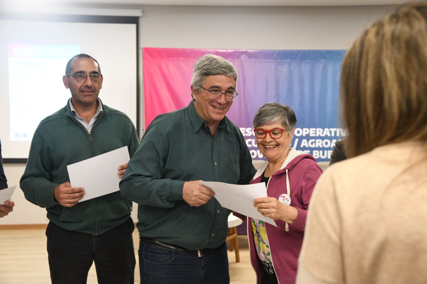 El ministro de Desarrollo Agrario, Javier Rodríguez, en el encuentro cooperativo. (MDA)