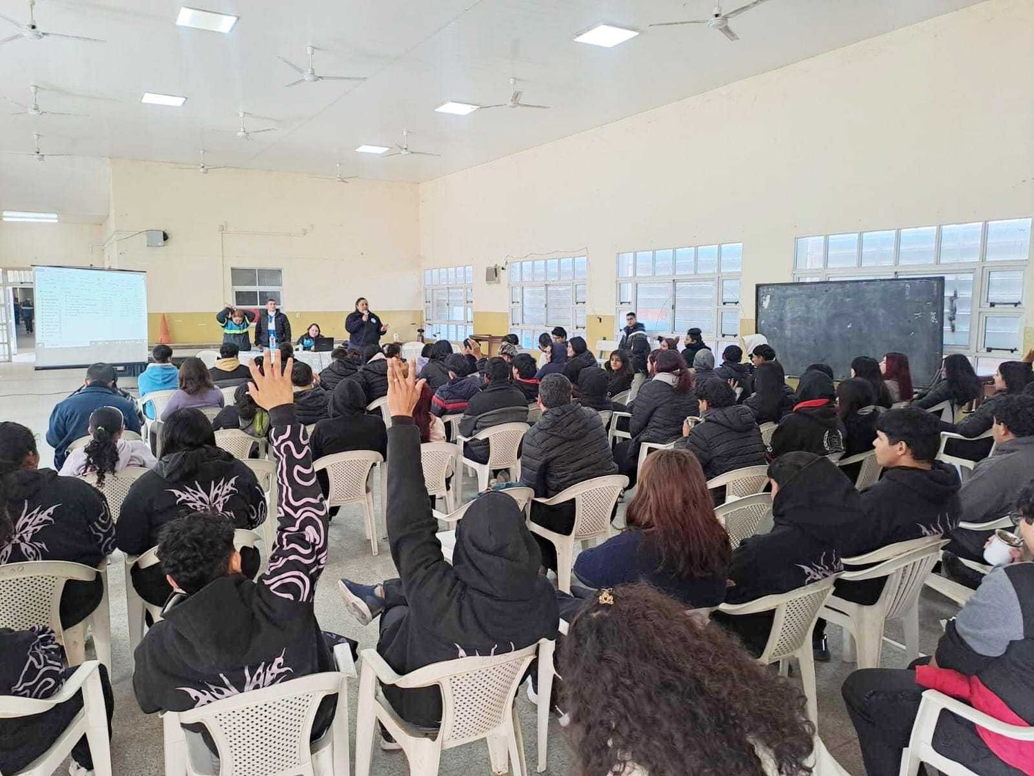 Fructífera jornada de inclusión, emociones,
conciencia social y lectura en la EPES N.o 30