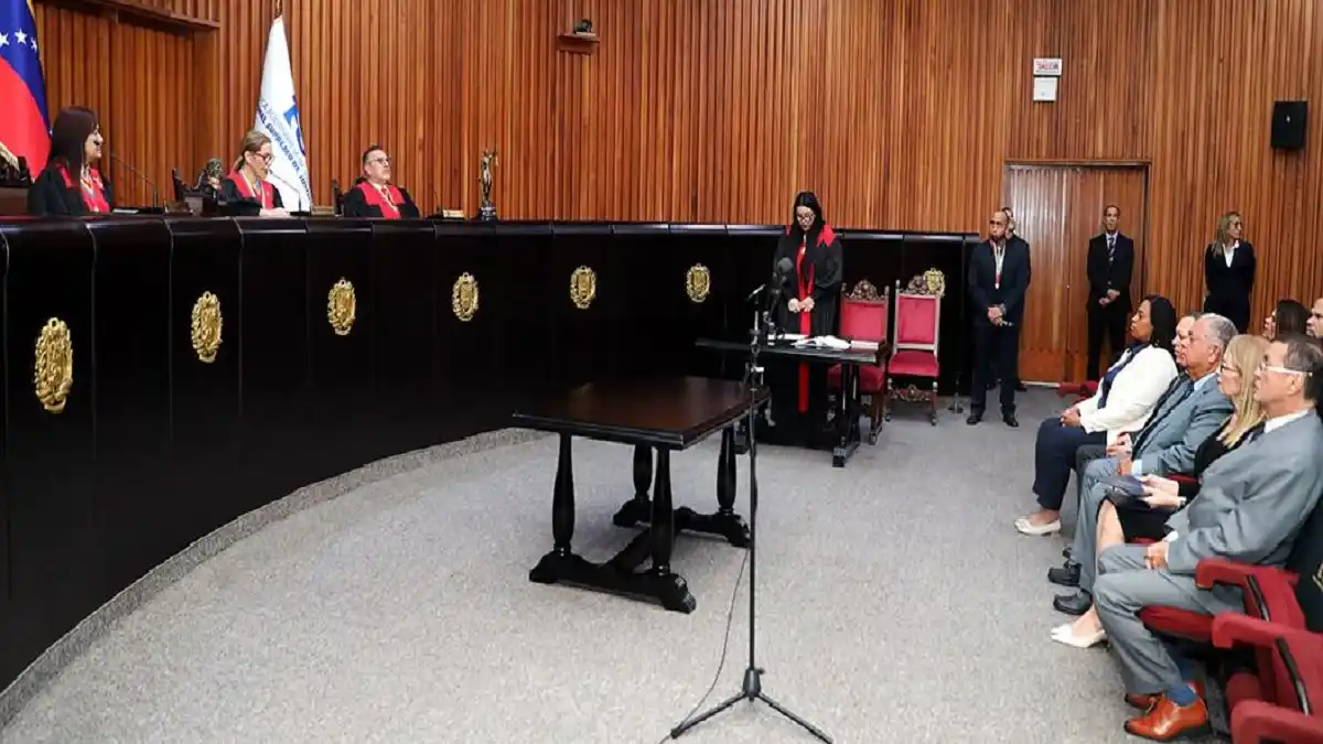 TSJ RATIFICA CRONOGRAMA  de comparecencia de candidatos para que presenten «sus actas»: comienza con Edmundo